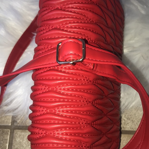 VALENTINO ORLANDI RED CINCHED 2 WAY PURSE - Picture 11 of 15